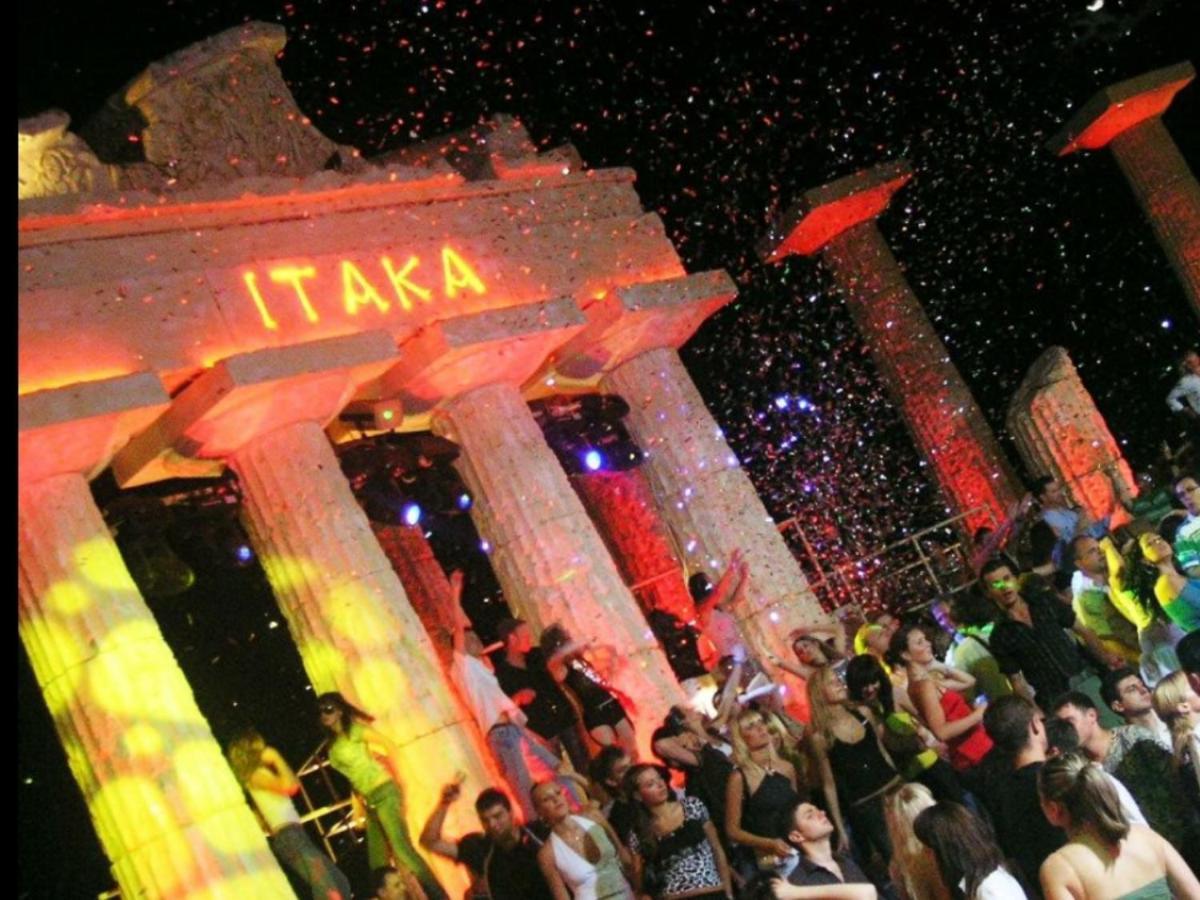 Arcadia Vip-Apartments In Golfstream Odessa Esterno foto